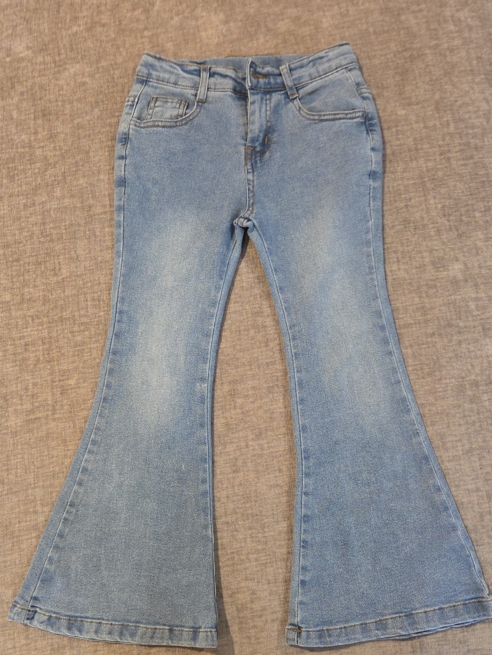 Light Blue Flared Girls's Jeans With Floral Back Pocket Detail